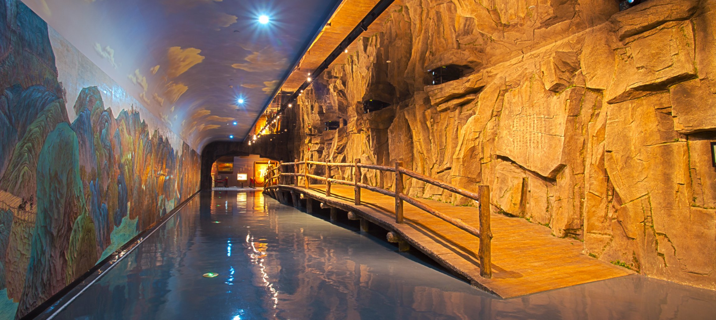 兴汉城市展览馆